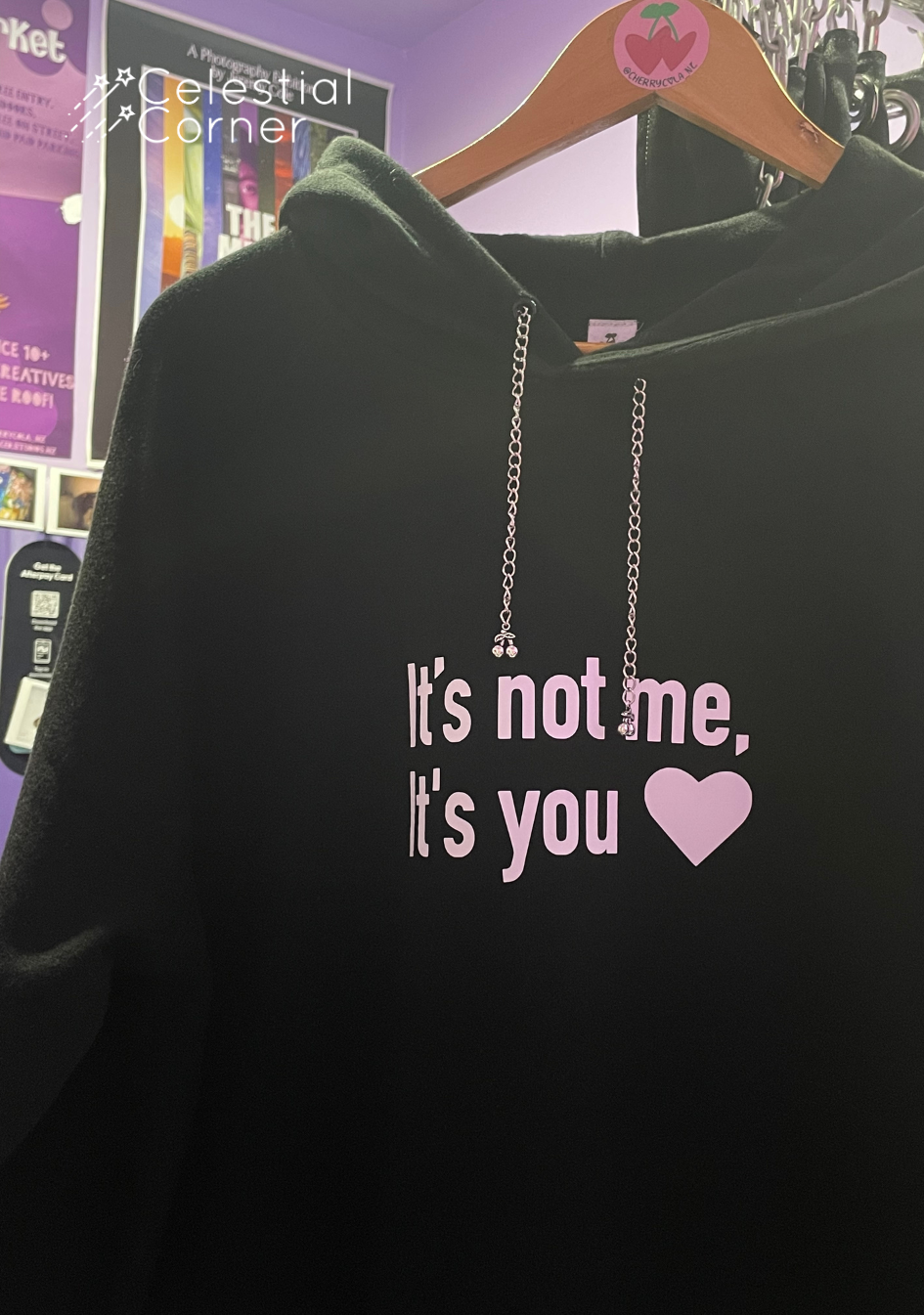 'It's not me' one-of-one hoodie
