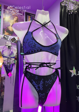 Load image into Gallery viewer, Kikini Bottoms Reversable Black &amp; Purple
