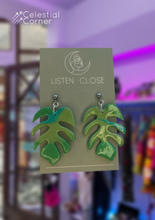 Load image into Gallery viewer, Monstera Clay Earrings
